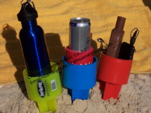 Eco-Friendly Colorful Plastic Beach Drink Cup Tray/beach beverage holder